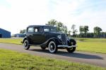 Ford V8 Deluxe Tudor Sedan 1937 года